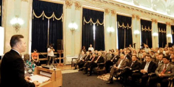Ce vrea şi ce poate diplomaţia românească