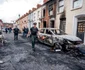 Mașini și case distruse de incendiu în zona Templemore din Belfast FOTO Profimedia